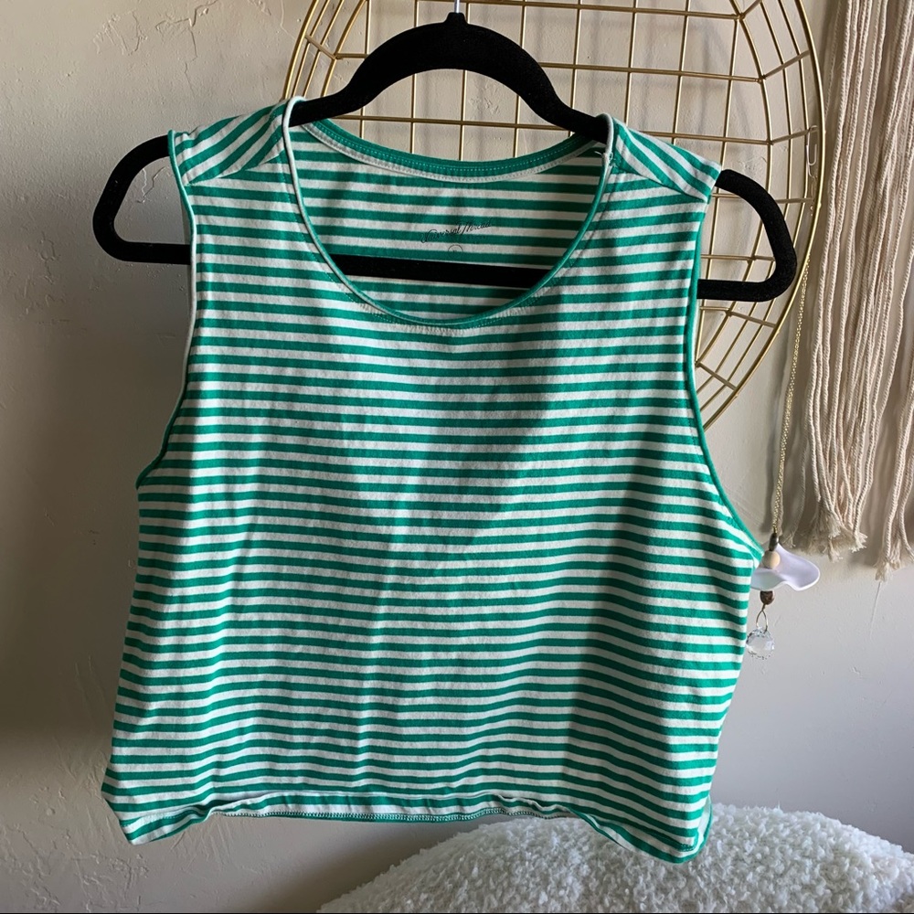Cropped Tank Top